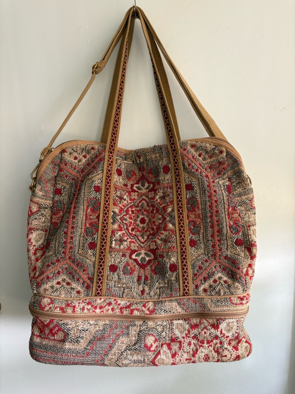 Free People Magic Carpet Weekender Bag !!🔥 RARE & STUNNING 🔥 - Picture 16 of 16